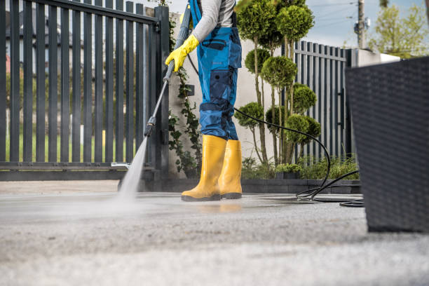 Why Choose Our Certified Pressure Washing Experts for Your Project Needs in St Jaco, IL?